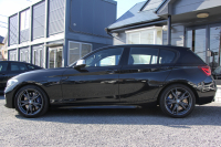 BMW 1シリーズ M140i ｴﾃﾞｨｼｮﾝｼｬﾄﾞｰ 後期 340馬力 直6ﾀｰﾎﾞ後輪駆動最終 ﾋｰﾀｰ黒革 LEDﾍｯﾄﾞﾗｲﾄ ｱﾀﾞﾌﾟﾃｨﾌﾞMｻｽ 専用ﾌﾞﾚｰｷ 18AW ﾀｯﾁ画面HDDﾅﾋﾞPｱｼｽﾄ 衝突軽減ﾌﾞﾚｰｷ 車線逸脱警告 歩行者警告 ﾌﾞﾚｰｷ付ｸﾙｺﾝ 2年保証