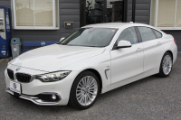 BMW 4シリーズ 420i ｸﾞﾗﾝｸｰﾍﾟﾗｸﾞｼﾞｭｱﾘｰ 後期 真珠色 ﾋｰﾀｰ黒革 液晶ﾒｰﾀｰ LEDﾍｯﾄﾞﾗｲﾄ&ﾃｰﾙ 追従ACC ﾚｰﾝﾁｪﾝｼﾞ警告 ﾌﾙｾｸﾞTV HDDﾅﾋﾞｸﾛｰﾑﾗｲﾝｴｸｽﾃﾘｱ 電動ﾄﾗﾝｸ 衝突軽減ﾌﾞﾚｰｷ 車線逸脱警告 歩行者警告 2年保証