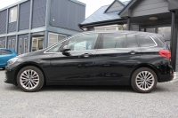BMW 2シリーズ 218d ｸﾞﾗﾝﾂｱﾗｰ ﾗｸﾞｼﾞｭｱﾘｰ 後期 1ｵｰﾅ ﾌｪｲｽﾘﾌﾄ後 3列7人乗 ADｱｸﾃｨﾌﾞｾｰﾌﾃｨ&ｺﾝﾌｫｰﾄP 追従ACC HUD ﾋｰﾀｰ黒革 電動ﾄﾗﾝｸ LEDﾍｯﾄﾞﾗｲﾄ ﾀｯﾁ画面HDDﾅﾋﾞﾊﾟｰｷﾝｸﾞｱｼｽﾄ 衝突軽減ﾌﾞﾚｰｷ 車線逸脱警告 歩行者警告 2年保証