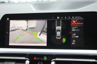 BMW 3シリーズ 320i Mｽﾎﾟｰﾂ ﾃﾞﾋﾞｭｰP ｺﾝﾌｫｰﾄP 真珠色 ﾋｰﾀｰ黒革 専用ﾌﾞﾙｰｽﾃｯﾁ 19AW 追従ACC Mﾊﾟﾌｫｰﾏﾝｽﾘｯﾌﾟｽﾎﾟｲﾗｰ&ﾌﾞﾗｯｸｸﾞﾘﾙ ｽﾃｱﾘﾝｸﾞｻﾎﾟｰﾄ LEDﾍｯﾄﾞﾗｲﾄ 電動ﾄﾗﾝｸ ｱｯﾌﾟﾙｶｰﾌﾟﾚｲ ﾀｯﾁ画面HDDﾅﾋﾞﾜｲﾔﾚｽ充電 Pｱｼｽﾄ 2年保証