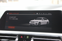 BMW 3シリーズ 320i Mｽﾎﾟｰﾂ ｺﾝﾌｫｰﾄP ｼｰﾄﾋｰﾀｰ ｵﾌﾟｼｮﾝ19AW 追従ACC ｽﾃｱﾘﾝｸﾞｻﾎﾟｰﾄ BMWﾗｲﾌﾞｺｯｸﾋﾟｯﾄﾞLEDﾍｯﾄﾞﾗｲﾄ ｵｰﾄﾊｲﾋﾞｰﾑ ﾜｲﾔﾚｽ充電 ﾊｰﾌﾚｻﾞｰ電動ｼｰﾄ 電動ﾄﾗﾝｸ 3ｿﾞｰﾝｴｱｺﾝ ｱｯﾌﾟﾙｶｰﾌﾟﾚｲ ﾀｯﾁ画面HDDﾅﾋﾞ2年保証