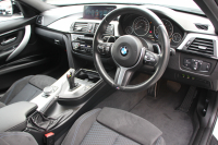 BMW 3シリーズ 320i Mｽﾎﾟｰﾂ ﾌｧｽﾄﾄﾗｯｸP 後期 8A新ｴﾝｼﾞﾝ ｱﾀﾞﾌﾟﾃｨﾌﾞMｻｽ Mｽﾎﾟｰﾂﾌﾞﾚｰｷ 19AW LEDﾍｯﾄﾞﾗｲﾄ&ﾃｰﾙ 追従ACC ﾚｰﾝﾁｪﾝｼﾞ警告 衝突軽減ﾌﾞﾚｰｷ 車線逸脱警告 歩行者警告 HDDﾅﾋﾞBluetooth接続 専用ｴｱﾛ ﾊﾟﾄﾞﾙｼﾌﾄ 2年保証