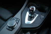 BMW Mシリーズ M2ｸｰﾍﾟMDCT ｻﾝﾙｰﾌ 370馬力 直6ﾀｰﾎﾞ7速DCT ﾋｰﾀｰ黒革 ﾊｰﾏﾝｶｰﾄﾞﾝｻｳﾝﾄﾞﾌﾙｾｸﾞTV HDDﾅﾋﾞBｶﾒﾗ 専用19AW 衝突軽減ﾌﾞﾚｰｷ 車線逸脱警告 歩行者警告 ﾌﾞﾚｰｷ付ｸﾙｺﾝ ｽﾏｰﾄｷｰ ｶｰﾎﾞﾝｲﾝﾃﾘｱﾄﾘﾑ ﾊﾟﾄﾞﾙｼﾌﾄ 2年保証