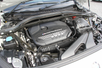 BMW 1シリーズ M135i Xdrive ﾃﾞﾋﾞｭｰP ｺﾝﾌｫｰﾄP 4WD 306馬力 Mｽﾎﾟｰﾂｼｰﾄ ｱﾀﾞﾌﾟﾃｨﾌﾞｻｽ Mｼｰﾄﾍﾞﾙﾄ ｼｰﾄﾋｰﾀｰ BMWﾗｲﾌﾞｺｯｸﾋﾟｯﾄ 追従ACC 電動ﾄﾗﾝｸ ｱｯﾌﾟﾙｶｰﾌﾟﾚｲ 純正HDDﾅﾋﾞPｱｼｽﾄ LEDﾍｯﾄﾞﾗｲﾄ ﾚｰﾝC警告 衝突軽減ﾌﾞﾚｰｷ 2年保証