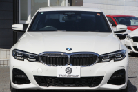 BMW 3シリーズ 320i Mｽﾎﾟｰﾂ ﾊｲﾗｲﾝ ｺﾝﾌｫｰﾄP ﾋｰﾀｰ黒革 360度ｶﾒﾗ 電動ﾄﾗﾝｸ Hi-fiｽﾋﾟｰｶｰ 追従ACC ｽﾃｱﾘﾝｸﾞｻﾎﾟｰﾄ ﾀｯﾁ画面HDDﾅﾋﾞｱｯﾌﾟﾙｶｰﾌﾟﾚｲ LEDﾍｯﾄﾞﾗｲﾄ ｵｰﾄﾊｲﾋﾞｰﾑ 専用ｴｱﾛ ﾜｲﾔﾚｽ充電 Pｱｼｽﾄﾌﾟﾗｽ PDC緊急ﾌﾞﾚｰｷ 2年保証