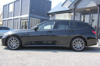 BMW 3シリーズ 320d Xdrive ﾂｰﾘﾝｸﾞMｽﾎﾟｰﾂ ﾊｲﾗｲﾝ 4WD ｺﾆｬｯｸﾚｻﾞｰ ｼｰﾄﾋｰﾀｰ 360度ｶﾒﾗ LEDﾍｯﾄﾞﾗｲﾄ ｵｰﾄﾊｲﾋﾞｰﾑ ｱｯﾌﾟﾙｶｰﾌﾟﾚｲ BMWﾗｲﾌﾞｺｯｸﾋﾟｯﾄﾞ電動ﾄﾗﾝｸ 追従ACC ｽﾃｱﾘﾝｸﾞｻﾎﾟｰﾄ ｱﾝﾋﾞｴﾝﾄﾗｲﾄ ﾜｲﾔﾚｽ充電 2年保証