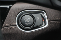 BMW X1 Xdrive18d Xﾗｲﾝ ﾊｲﾗｲﾝ ｺﾝﾌｫｰﾄP 後期 ﾌｪｲｽﾘﾌﾄ後 真珠色 ﾋｰﾀｰ茶革 追従ACC LEDﾍｯﾄﾞﾗｲﾄ&ﾃｰﾙ 電動ﾄﾗﾝｸ ｻﾃﾝｳｲﾝﾄﾞｳﾓｰﾙ ﾀｯﾁ画面HDDﾅﾋﾞﾜｲﾔﾚｽ充電 衝突軽減ﾌﾞﾚｰｷ 車線逸脱警告 歩行者警告 2年保証