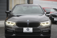 BMW 5シリーズ 530i Mｽﾎﾟｰﾂ ｺﾝﾌｫｰﾄP ｲﾉﾍﾞｰｼｮﾝP 252馬力 ﾏｯｻｰｼﾞﾍﾞﾝﾁﾚｰｼｮﾝ 全席ﾋｰﾀｰ黒革 ｺﾝﾌｫｰﾄｼｰﾄ ﾃﾞｨｽﾌﾟﾚｲｷｰ ﾘﾓｰﾄP ｼﾞｪｽﾁｬｰC HUD 追従ACC 液晶ﾒｰﾀｰ ﾀｯﾁ画面HDDﾅﾋﾞTV 360度ｶﾒﾗ 電動ﾄﾗﾝｸ LEDﾍｯﾄﾞﾗｲﾄ ｵｰﾄﾊｲﾋﾞｰﾑ 2年保証
