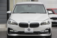 BMW 2シリーズ 218d Xﾄﾞﾗｲﾌﾞ ｸﾞﾗﾝﾂｱﾗｰ ﾗｸﾞｼﾞｭｱﾘｰ 後期 4WD 真珠 ﾌｪｲｽﾘﾌﾄ後 3列7人乗 ADｱｸﾃｨﾌﾞｾｰﾌﾃｨ&ｺﾝﾌｫｰﾄP 追従ACC HUD ﾋｰﾀｰ黒革 電動ﾄﾗﾝｸ LEDﾍｯﾄﾞﾗｲﾄ ﾀｯﾁ画面HDDﾅﾋﾞﾊﾟｰｷﾝｸﾞｱｼｽﾄ 衝突軽減ﾌﾞﾚｰｷ 車線逸脱警告 歩行者警告 2年保証