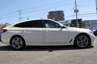 BMW 6シリーズ 630i ｸﾞﾗﾝﾂｰﾘｽﾓ Mｽﾎﾟｰﾂ ｾﾚｸﾄP ﾊﾟﾉﾗﾏｻﾝﾙｰﾌ ｲﾉﾍﾞｰｼｮﾝP ﾘﾓｰﾄP 全席ﾋｰﾀｰ黒革 ﾘｱｼｰﾄ電動可倒調整 ﾊｰﾏﾝｶｰﾄﾞﾝ 追従ACC HUD LEDﾍｯﾄﾞﾗｲﾄ 4ｿﾞｰﾝｴｱｺﾝ 360度ｶﾒﾗ ﾀｯﾁ画面HDDﾅﾋﾞｼﾞｪｽﾁｬｰC ﾜｲﾔﾚｽ充電 ﾌﾙｾｸﾞTV 液晶ﾒｰﾀｰ  2年保証