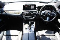 BMW 6シリーズ 630i ｸﾞﾗﾝﾂｰﾘｽﾓ Mｽﾎﾟｰﾂ ｾﾚｸﾄP ﾊﾟﾉﾗﾏｻﾝﾙｰﾌ ｲﾉﾍﾞｰｼｮﾝP ﾘﾓｰﾄP 全席ﾋｰﾀｰ黒革 ﾘｱｼｰﾄ電動可倒調整 ﾊｰﾏﾝｶｰﾄﾞﾝ 追従ACC HUD LEDﾍｯﾄﾞﾗｲﾄ 4ｿﾞｰﾝｴｱｺﾝ 360度ｶﾒﾗ ﾀｯﾁ画面HDDﾅﾋﾞｼﾞｪｽﾁｬｰC ﾜｲﾔﾚｽ充電 ﾌﾙｾｸﾞTV 液晶ﾒｰﾀｰ  2年保証