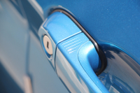 BMW Mシリーズ M2ｸｰﾍﾟMDCT 370馬力 直6ﾀｰﾎﾞ7速DCT ﾋｰﾀｰ黒革 HDDﾅﾋﾞBｶﾒﾗ 専用19AW 専用ﾌﾞﾚｰｷ 衝突軽減ﾌﾞﾚｰｷ 車線逸脱警告 歩行者警告 ﾌﾞﾚｰｷ付ｸﾙｺﾝ ｽﾏｰﾄｷｰ ｶｰﾎﾞﾝｲﾝﾃﾘｱﾄﾘﾑ ﾊﾟﾄﾞﾙｼﾌﾄ 2年保証