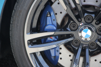 BMW Mシリーズ M2ｸｰﾍﾟMDCT 370馬力 直6ﾀｰﾎﾞ7速DCT ﾋｰﾀｰ黒革 HDDﾅﾋﾞBｶﾒﾗ 専用19AW 専用ﾌﾞﾚｰｷ 衝突軽減ﾌﾞﾚｰｷ 車線逸脱警告 歩行者警告 ﾌﾞﾚｰｷ付ｸﾙｺﾝ ｽﾏｰﾄｷｰ ｶｰﾎﾞﾝｲﾝﾃﾘｱﾄﾘﾑ ﾊﾟﾄﾞﾙｼﾌﾄ 2年保証