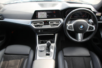 BMW 3シリーズ 330i Mｽﾎﾟｰﾂ ｲﾉﾍﾞｰｼｮﾝP ﾌｧｽﾄﾄﾗｯｸP ｺﾝﾌｫｰﾄP ﾚｰｻﾞｰﾗｲﾄ HUD ｼﾞｪｽﾁｬｰC ｱﾀﾞﾌﾟﾃｨﾌﾞMｻｽ Mspﾌﾞﾚｰｷ Mspﾃﾞﾌ 19AW Pｱｼｽﾄﾌﾟﾗｽ 360度ｶﾒﾗ ﾌﾙｾｸﾞTV 258馬力 追従ACC ﾊﾝｽﾞｵﾌ HDDﾅﾋﾞ ﾌﾙｾｸﾞTV ｼｰﾄﾋｰﾀｰ 電動ﾄﾗﾝｸ  2年保証