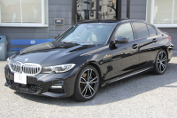 BMW 3シリーズ 330i Mｽﾎﾟｰﾂ ｲﾉﾍﾞｰｼｮﾝP ﾌｧｽﾄﾄﾗｯｸP ｺﾝﾌｫｰﾄP ﾚｰｻﾞｰﾗｲﾄ HUD ｼﾞｪｽﾁｬｰC ｱﾀﾞﾌﾟﾃｨﾌﾞMｻｽ Mspﾌﾞﾚｰｷ Mspﾃﾞﾌ 19AW Pｱｼｽﾄﾌﾟﾗｽ 360度ｶﾒﾗ ﾌﾙｾｸﾞTV 258馬力 追従ACC ﾊﾝｽﾞｵﾌ HDDﾅﾋﾞ ﾌﾙｾｸﾞTV ｼｰﾄﾋｰﾀｰ 電動ﾄﾗﾝｸ  2年保証