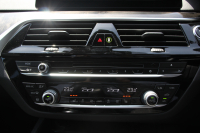 BMW 5シリーズ 523d ﾂｰﾘﾝｸﾞﾗｸﾞｼﾞｭｱﾘｰ 全席ﾋｰﾀｰ黒革 HUD 追従ACC ｽﾃｱﾘﾝｸﾞｻﾎﾟｰﾄ 液晶ﾒｰﾀｰ ﾀｯﾁ画面HDDﾅﾋﾞTV Pｱｼｽﾄﾌﾟﾗｽ 360度ｶﾒﾗ LEDﾍｯﾄﾞﾗｲﾄ ｵｰﾄﾊｲﾋﾞｰﾑ PDC緊急ﾌﾞﾚｰｷ 電動ﾄﾗﾝｸ ｱﾝﾋﾞｴﾝﾄﾗｲﾄ 2年保証