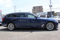 BMW 5シリーズ 523d ﾂｰﾘﾝｸﾞﾗｸﾞｼﾞｭｱﾘｰ 全席ﾋｰﾀｰ黒革 HUD 追従ACC ｽﾃｱﾘﾝｸﾞｻﾎﾟｰﾄ 液晶ﾒｰﾀｰ ﾀｯﾁ画面HDDﾅﾋﾞTV Pｱｼｽﾄﾌﾟﾗｽ 360度ｶﾒﾗ LEDﾍｯﾄﾞﾗｲﾄ ｵｰﾄﾊｲﾋﾞｰﾑ PDC緊急ﾌﾞﾚｰｷ 電動ﾄﾗﾝｸ ｱﾝﾋﾞｴﾝﾄﾗｲﾄ 2年保証