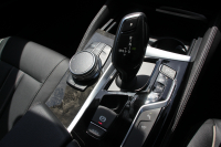 BMW 5シリーズ 523d ﾂｰﾘﾝｸﾞﾗｸﾞｼﾞｭｱﾘｰ 全席ﾋｰﾀｰ黒革 HUD 追従ACC ｽﾃｱﾘﾝｸﾞｻﾎﾟｰﾄ 液晶ﾒｰﾀｰ ﾀｯﾁ画面HDDﾅﾋﾞTV Pｱｼｽﾄﾌﾟﾗｽ 360度ｶﾒﾗ LEDﾍｯﾄﾞﾗｲﾄ ｵｰﾄﾊｲﾋﾞｰﾑ PDC緊急ﾌﾞﾚｰｷ 電動ﾄﾗﾝｸ ｱﾝﾋﾞｴﾝﾄﾗｲﾄ 2年保証