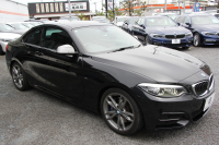 BMW 2シリーズ M240i ｸｰﾍﾟ後期 1ｵｰﾅ ﾌｪｲｽﾘﾌﾄ後 B58新ｴﾝｼﾞﾝ 340馬力 ｼｰﾄﾋｰﾀｰ LEDﾍｯﾄﾞﾗｲﾄ LEDﾃｰﾙ ｱﾀﾞﾌﾟﾃｨﾌﾞMｻｽ ﾀｯﾁ画面HDDﾅﾋﾞPｱｼｽﾄ ﾊﾟﾄﾞﾙｼﾌﾄ 8速AT 18AW ﾌﾞﾚｰｷ付ｸﾙｺﾝ 衝突軽減ﾌﾞﾚｰｷ 車線逸脱警告 歩行者警告 2年保証