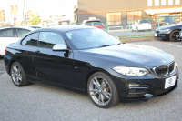 BMW 2シリーズ M240i ｸｰﾍﾟ後期 1ｵｰﾅ ﾌｪｲｽﾘﾌﾄ後 B58新ｴﾝｼﾞﾝ 340馬力 ｼｰﾄﾋｰﾀｰ LEDﾍｯﾄﾞﾗｲﾄ LEDﾃｰﾙ ｱﾀﾞﾌﾟﾃｨﾌﾞMｻｽ ﾀｯﾁ画面HDDﾅﾋﾞPｱｼｽﾄ ﾊﾟﾄﾞﾙｼﾌﾄ 8速AT 18AW ﾌﾞﾚｰｷ付ｸﾙｺﾝ 衝突軽減ﾌﾞﾚｰｷ 車線逸脱警告 歩行者警告 2年保証