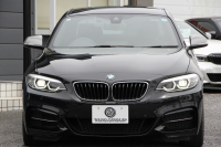 BMW 2シリーズ M240i ｸｰﾍﾟ後期 1ｵｰﾅ ﾌｪｲｽﾘﾌﾄ後 B58新ｴﾝｼﾞﾝ 340馬力 ｼｰﾄﾋｰﾀｰ LEDﾍｯﾄﾞﾗｲﾄ LEDﾃｰﾙ ｱﾀﾞﾌﾟﾃｨﾌﾞMｻｽ ﾀｯﾁ画面HDDﾅﾋﾞPｱｼｽﾄ ﾊﾟﾄﾞﾙｼﾌﾄ 8速AT 18AW ﾌﾞﾚｰｷ付ｸﾙｺﾝ 衝突軽減ﾌﾞﾚｰｷ 車線逸脱警告 歩行者警告 2年保証