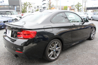 BMW 2シリーズ M240i ｸｰﾍﾟ後期 1ｵｰﾅ ﾌｪｲｽﾘﾌﾄ後 B58新ｴﾝｼﾞﾝ 340馬力 ｼｰﾄﾋｰﾀｰ LEDﾍｯﾄﾞﾗｲﾄ LEDﾃｰﾙ ｱﾀﾞﾌﾟﾃｨﾌﾞMｻｽ ﾀｯﾁ画面HDDﾅﾋﾞPｱｼｽﾄ ﾊﾟﾄﾞﾙｼﾌﾄ 8速AT 18AW ﾌﾞﾚｰｷ付ｸﾙｺﾝ 衝突軽減ﾌﾞﾚｰｷ 車線逸脱警告 歩行者警告 2年保証