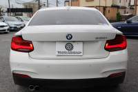 BMW 2シリーズ 220i ｸｰﾍﾟMｽﾎﾟｰﾂ 後期ﾓﾃﾞﾙ ｺｰﾗﾙﾚｯﾄﾞﾚｻﾞｰ ｼｰﾄﾋｰﾀｰ 追従ACC LEDﾍｯﾄﾞﾗｲﾄ&ﾃｰﾙ ｵﾌﾟｼｮﾝ18AW ﾀｯﾁ画面HDDﾅﾋﾞPｱｼｽﾄ ｵｰﾄｴｱｺﾝ 衝突軽減ﾌﾞﾚｰｷ 車線逸脱警告 歩行者警告 専用ｴｱﾛ Bluetooth接続 2年保証