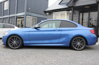 BMW 2シリーズ M240i ｸｰﾍﾟ後期 ﾌｪｲｽﾘﾌﾄ後 6速MT 直6ﾀｰﾎﾞB58ｴﾝｼﾞﾝ ﾋｰﾀｰ黒革 REMUSﾏﾌﾗｰ Mﾊﾟﾌｫｰﾏﾝｽｴｱﾛ&19AW ｱﾀﾞﾌﾟﾃｨﾌﾞMｻｽ LEDﾍｯﾄﾞﾗｲﾄ&ﾃｰﾙ ﾊｰﾏﾝｶｰﾄﾞﾝ 衝突軽減ﾌﾞﾚｰｷ 車線逸脱警告 歩行者警告 ﾀｯﾁ画面HDDﾅﾋﾞPｱｼｽﾄ 2年保証