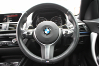 BMW 2シリーズ M235i ｸｰﾍﾟ直6ﾀｰﾎﾞ326馬力 ｱﾀﾞﾌﾟﾃｨﾌﾞMｻｽ 専用ﾌﾞﾚｰｷ Bｶﾒﾗ&ﾘｱ障害物ｿﾅｰ 衝突軽減ﾌﾞﾚｰｷ 車線逸脱警告 歩行者警告 ﾌﾞﾚｰｷ付ｸﾙｺﾝ 左右独立ｵｰﾄｴｱｺﾝ HDDﾅﾋﾞBluetooth接続 18AW ﾊﾟﾄﾞﾙｼﾌﾄ 2年保証