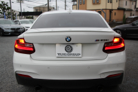 BMW 2シリーズ M235i ｸｰﾍﾟ直6ﾀｰﾎﾞ326馬力 ｱﾀﾞﾌﾟﾃｨﾌﾞMｻｽ 専用ﾌﾞﾚｰｷ Bｶﾒﾗ&ﾘｱ障害物ｿﾅｰ 衝突軽減ﾌﾞﾚｰｷ 車線逸脱警告 歩行者警告 ﾌﾞﾚｰｷ付ｸﾙｺﾝ 左右独立ｵｰﾄｴｱｺﾝ HDDﾅﾋﾞBluetooth接続 18AW ﾊﾟﾄﾞﾙｼﾌﾄ 2年保証