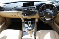 BMW 3シリーズ 320d ﾂｰﾘﾝｸﾞﾗｸﾞｼﾞｭｱﾘｰ 前期最終 真珠色 ﾋｰﾀｰ付ｳﾞｪﾈﾄﾍﾞｰｼﾞｭﾚｻﾞｰ 追従ACC 衝突軽減ﾌﾞﾚｰｷ 車線逸脱警告 歩行者警告 ﾀｯﾁﾊﾟｯﾄﾞ対応iﾄﾞﾗｲﾌﾞHDDﾅﾋﾞBluetooth接続 電動ﾄﾗﾝｸ Bｶﾒﾗ ｽﾏｰﾄｷｰ ﾐﾗｰETC2.0 ｸﾛｰﾑﾗｲﾝ 2年保証