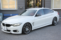 BMW 4シリーズ 420i ｸﾞﾗﾝｸｰﾍﾟMｽﾎﾟｰﾂ 後期 ﾋｰﾀｰ赤革 追従ACC 液晶ﾒｰﾀｰ LEDﾍｯﾄﾞﾗｲﾄ&ﾃｰﾙ ｺﾝﾍﾟﾃｨｼｮﾝﾙｯｸ19AW ﾀｯﾁ画面HDDﾅﾋﾞTV  衝突軽減ﾌﾞﾚｰｷ 車線逸脱警告 歩行者警告 電動ﾘｱｹﾞｰﾄ H&Rﾀﾞｳﾝｻｽ 2年保証