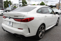 BMW 2シリーズ M235i Xdrive ｸﾞﾗﾝｸｰﾍﾟｾﾚｸﾄP 306馬力 4WD ｼｰﾄﾋｰﾀｰ Mｽﾎﾟｰﾂｼｰﾄ Mｼｰﾄﾍﾞﾙﾄ ｱﾀﾞﾌﾟﾃｨﾌﾞｻｽ Hifiｽﾋﾟｰｶｰ 追従ACC LEDﾍｯﾄﾞﾗｲﾄ 専用18AW Mspﾌﾞﾚｰｷ Applecarplay ﾀｯﾁ画面HDDﾅﾋﾞPｱｼｽﾄ ﾜｲﾔﾚｽ充電 2年保証