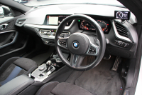 BMW 2シリーズ M235i Xdrive ｸﾞﾗﾝｸｰﾍﾟｾﾚｸﾄP 306馬力 4WD ｼｰﾄﾋｰﾀｰ Mｽﾎﾟｰﾂｼｰﾄ Mｼｰﾄﾍﾞﾙﾄ ｱﾀﾞﾌﾟﾃｨﾌﾞｻｽ Hifiｽﾋﾟｰｶｰ 追従ACC LEDﾍｯﾄﾞﾗｲﾄ 専用18AW Mspﾌﾞﾚｰｷ Applecarplay ﾀｯﾁ画面HDDﾅﾋﾞPｱｼｽﾄ ﾜｲﾔﾚｽ充電 2年保証