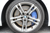BMW 2シリーズ M235i Xdrive ｸﾞﾗﾝｸｰﾍﾟｾﾚｸﾄP 306馬力 4WD ｼｰﾄﾋｰﾀｰ Mｽﾎﾟｰﾂｼｰﾄ Mｼｰﾄﾍﾞﾙﾄ ｱﾀﾞﾌﾟﾃｨﾌﾞｻｽ Hifiｽﾋﾟｰｶｰ 追従ACC LEDﾍｯﾄﾞﾗｲﾄ 専用18AW Mspﾌﾞﾚｰｷ Applecarplay ﾀｯﾁ画面HDDﾅﾋﾞPｱｼｽﾄ ﾜｲﾔﾚｽ充電 2年保証