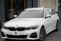 BMW 3シリーズ 320d Xdrive ﾂｰﾘﾝｸﾞMｽﾎﾟｰﾂ ｲﾉﾍﾞｰｼｮﾝP 4WD ﾚｰｻﾞｰﾗｲﾄ HUD ｼﾞｪｽﾁｬｰC Pｱｼｽﾄﾌﾟﾗｽ 360度ｶﾒﾗ ｼｰﾄﾋｰﾀｰ BMWﾗｲﾌﾞｺｯｸﾋﾟｯﾄﾞﾀｯﾁ画面HDDﾅﾋﾞApplecarplay ﾜｲﾔﾚｽ充電 LEDﾍｯﾄﾞﾗｲﾄ ｵｰﾄﾊｲﾋﾞｰﾑ 追従ACC 電動ﾄﾗﾝｸ ﾊｰﾌﾚｻﾞｰ 2年保証