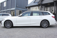 BMW 3シリーズ 320d Xdrive ﾂｰﾘﾝｸﾞMｽﾎﾟｰﾂ ｲﾉﾍﾞｰｼｮﾝP 4WD ﾚｰｻﾞｰﾗｲﾄ HUD ｼﾞｪｽﾁｬｰC Pｱｼｽﾄﾌﾟﾗｽ 360度ｶﾒﾗ ｼｰﾄﾋｰﾀｰ BMWﾗｲﾌﾞｺｯｸﾋﾟｯﾄﾞﾀｯﾁ画面HDDﾅﾋﾞApplecarplay ﾜｲﾔﾚｽ充電 LEDﾍｯﾄﾞﾗｲﾄ ｵｰﾄﾊｲﾋﾞｰﾑ 追従ACC 電動ﾄﾗﾝｸ ﾊｰﾌﾚｻﾞｰ 2年保証