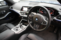 BMW 3シリーズ 320d Xdrive ﾂｰﾘﾝｸﾞMｽﾎﾟｰﾂ ｺﾝﾌｫｰﾄP 追従ACC 渋滞ﾊﾝｽﾞｵﾌ ｼｰﾄﾋｰﾀｰ LEDﾍｯﾄﾞﾗｲﾄ ｵｰﾄﾊｲﾋﾞｰﾑ ｱｯﾌﾟﾙｶｰﾌﾟﾚｲ ﾌﾙｾｸﾞTV ﾀｯﾁ画面HDDﾅﾋﾞPｱｼｽﾄ 専用ｴｱﾛ ﾊﾟﾄﾞﾙｼﾌﾄ 電動ﾄﾗﾝｸ ﾊｰﾌﾚｻﾞｰ 2年保証