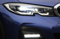 BMW 3シリーズ 320d Xdrive ﾂｰﾘﾝｸﾞMｽﾎﾟｰﾂ ｺﾝﾌｫｰﾄP 追従ACC 渋滞ﾊﾝｽﾞｵﾌ ｼｰﾄﾋｰﾀｰ LEDﾍｯﾄﾞﾗｲﾄ ｵｰﾄﾊｲﾋﾞｰﾑ ｱｯﾌﾟﾙｶｰﾌﾟﾚｲ ﾌﾙｾｸﾞTV ﾀｯﾁ画面HDDﾅﾋﾞPｱｼｽﾄ 専用ｴｱﾛ ﾊﾟﾄﾞﾙｼﾌﾄ 電動ﾄﾗﾝｸ ﾊｰﾌﾚｻﾞｰ 2年保証