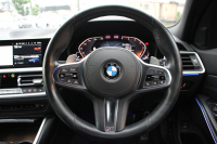 BMW 3シリーズ 320d Xdrive ﾂｰﾘﾝｸﾞMｽﾎﾟｰﾂ ｺﾝﾌｫｰﾄP 追従ACC 渋滞ﾊﾝｽﾞｵﾌ ｼｰﾄﾋｰﾀｰ LEDﾍｯﾄﾞﾗｲﾄ ｵｰﾄﾊｲﾋﾞｰﾑ ｱｯﾌﾟﾙｶｰﾌﾟﾚｲ ﾌﾙｾｸﾞTV ﾀｯﾁ画面HDDﾅﾋﾞPｱｼｽﾄ 専用ｴｱﾛ ﾊﾟﾄﾞﾙｼﾌﾄ 電動ﾄﾗﾝｸ ﾊｰﾌﾚｻﾞｰ 2年保証