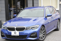 BMW 3シリーズ 320d Xdrive ﾂｰﾘﾝｸﾞMｽﾎﾟｰﾂ ｺﾝﾌｫｰﾄP 追従ACC 渋滞ﾊﾝｽﾞｵﾌ ｼｰﾄﾋｰﾀｰ LEDﾍｯﾄﾞﾗｲﾄ ｵｰﾄﾊｲﾋﾞｰﾑ ｱｯﾌﾟﾙｶｰﾌﾟﾚｲ ﾌﾙｾｸﾞTV ﾀｯﾁ画面HDDﾅﾋﾞPｱｼｽﾄ 専用ｴｱﾛ ﾊﾟﾄﾞﾙｼﾌﾄ 電動ﾄﾗﾝｸ ﾊｰﾌﾚｻﾞｰ 2年保証