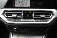 BMW 3シリーズ 320d Xdrive ﾂｰﾘﾝｸﾞMｽﾎﾟｰﾂ ｺﾝﾌｫｰﾄP 追従ACC 渋滞ﾊﾝｽﾞｵﾌ ｼｰﾄﾋｰﾀｰ LEDﾍｯﾄﾞﾗｲﾄ ｵｰﾄﾊｲﾋﾞｰﾑ ｱｯﾌﾟﾙｶｰﾌﾟﾚｲ ﾌﾙｾｸﾞTV ﾀｯﾁ画面HDDﾅﾋﾞPｱｼｽﾄ 専用ｴｱﾛ ﾊﾟﾄﾞﾙｼﾌﾄ 電動ﾄﾗﾝｸ ﾊｰﾌﾚｻﾞｰ 2年保証