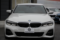 BMW 3シリーズ 320i Mｽﾎﾟｰﾂ ﾊｲﾗｲﾝ ｺﾝﾌｫｰﾄP ｺﾆｬｯｸﾚｻﾞｰ ｼｰﾄﾋｰﾀｰ 追従ACC 渋滞ﾊﾝｽﾞｵﾌ 電動ﾄﾗﾝｸ Hi-fiｽﾋﾟｰｶｰ ｽﾃｱﾘﾝｸﾞｻﾎﾟｰﾄ ﾀｯﾁ画面HDDﾅﾋﾞｱｯﾌﾟﾙｶｰﾌﾟﾚｲ LEDﾍｯﾄﾞﾗｲﾄ ｵｰﾄﾊｲﾋﾞｰﾑ 専用ｴｱﾛ ﾜｲﾔﾚｽ充電 ｱｸﾃｨﾌﾞPDC緊急ﾌﾞﾚｰｷ 2年保証