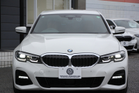 BMW 3シリーズ 320i Mｽﾎﾟｰﾂ ﾊｲﾗｲﾝ ｺﾝﾌｫｰﾄP ｺﾆｬｯｸﾚｻﾞｰ ｼｰﾄﾋｰﾀｰ 追従ACC 渋滞ﾊﾝｽﾞｵﾌ 電動ﾄﾗﾝｸ Hi-fiｽﾋﾟｰｶｰ ｽﾃｱﾘﾝｸﾞｻﾎﾟｰﾄ ﾀｯﾁ画面HDDﾅﾋﾞｱｯﾌﾟﾙｶｰﾌﾟﾚｲ LEDﾍｯﾄﾞﾗｲﾄ ｵｰﾄﾊｲﾋﾞｰﾑ 専用ｴｱﾛ ﾜｲﾔﾚｽ充電 ｱｸﾃｨﾌﾞPDC緊急ﾌﾞﾚｰｷ 2年保証