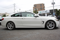BMW 4シリーズ 420i ｸｰﾍﾟMｽﾎﾟｰﾂ LEDﾍｯﾄﾞﾗｲﾄ 追従ACC 衝突軽減ﾌﾞﾚｰｷ 車線逸脱警告 歩行者警告 専用ｴｱﾛ ﾌﾞﾗｯｸｷﾄﾞﾆｰｸﾞﾘﾙ ﾀｯﾁﾊﾟｯﾄﾞ対応HDDﾅﾋﾞｹﾞｰｼｮﾝBluetooth接続 ｽﾏｰﾄｷｰ ﾊﾟﾄﾞﾙｼﾌﾄ ﾐﾗｰETC2.0 直噴ﾀｰﾎﾞ8速AT 2年保証