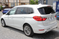 BMW 2シリーズ 218d ｸﾞﾗﾝﾂｱﾗｰ ﾗｸﾞｼﾞｭｱﾘｰ 最終ﾓﾃﾞﾙ 型式変更後3DA-6W20 3列7人乗り ADｱｸﾃｨﾌﾞｾｰﾌﾃｨ&ｺﾝﾌｫｰﾄP 追従ACC HUD ﾋｰﾀｰ黒革 電動ﾄﾗﾝｸ LEDﾍｯﾄﾞﾗｲﾄ ﾒﾓﾘｰ付電動ｼｰﾄ ﾀｯﾁ画面HDDﾅﾋﾞﾊﾟｰｷﾝｸﾞｱｼｽﾄ 2年保証