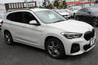 BMW X1 Xdrive18d Mｽﾎﾟｰﾂ 後期 ﾌｪｲｽﾘﾌﾄ後 追従ACC LEDﾍｯﾄﾞﾗｲﾄ&ﾃｰﾙ ﾀｯﾁﾊﾟﾈﾙ対応HDDﾅﾋﾞ新ﾒｰﾀｰ Bluetooth接続 Pｱｼｽﾄ 電動ﾄﾗﾝｸ 衝突軽減ﾌﾞﾚｰｷ 車線逸脱警告 歩行者警告 専用ｴｱﾛ 2年保証