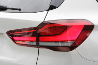 BMW X1 Xdrive18d Mｽﾎﾟｰﾂ 後期 ﾌｪｲｽﾘﾌﾄ後 追従ACC LEDﾍｯﾄﾞﾗｲﾄ&ﾃｰﾙ ﾀｯﾁﾊﾟﾈﾙ対応HDDﾅﾋﾞ新ﾒｰﾀｰ Bluetooth接続 Pｱｼｽﾄ 電動ﾄﾗﾝｸ 衝突軽減ﾌﾞﾚｰｷ 車線逸脱警告 歩行者警告 専用ｴｱﾛ 2年保証