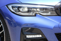 BMW 3シリーズ 320i Mｽﾎﾟｰﾂ ﾃﾞﾋﾞｭｰP ｺﾝﾌｫｰﾄP ﾋｰﾀｰ黒革 専用ﾌﾞﾙｰｽﾃｯﾁ 19AW 追従ACC 渋滞ﾊﾝｽﾞｵﾌ LEDﾍｯﾄﾞﾗｲﾄ ｵｰﾄﾊｲﾋﾞｰﾑ ﾀｯﾁ画面HDDﾅﾋﾞｱｯﾌﾟﾙｶｰﾌﾟﾚｲ Pｱｼｽﾄ 電動ﾄﾗﾝｸ ｽﾏｰﾄｷｰ 専用ｴｱﾛ ﾌﾞﾗｯｸｷﾄﾞﾆｰｸﾞﾘﾙ 2年保証