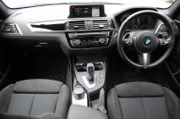BMW 2シリーズ 220i ｸｰﾍﾟMｽﾎﾟｰﾂ 後期ﾓﾃﾞﾙ ﾌｪｲｽﾘﾌﾄ後 追従ACC LEDﾍｯﾄﾞﾗｲﾄ&ﾃｰﾙ ｵﾌﾟｼｮﾝ18AW ｼｰﾄﾋｰﾀｰ ﾀｯﾁ画面HDDﾅﾋﾞPｱｼｽﾄ Bｶﾒﾗ ｵｰﾄｴｱｺﾝ 衝突軽減ﾌﾞﾚｰｷ 車線逸脱警告 歩行者警告 専用ｴｱﾛ Bluetooth接続 2年保証